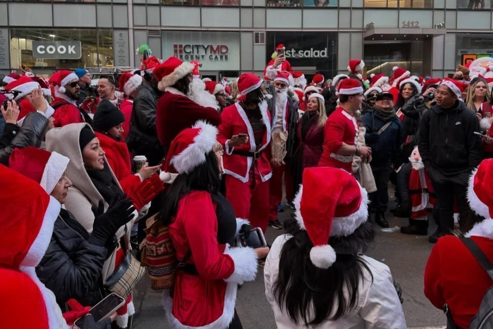 SantaCon bar crawls bring festive chaos to streets worldwide.